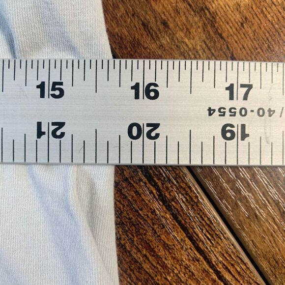 Women's Adidas Gray  Pink T-Shirt  Adidas Logo Size‎ XS High Quality T Shirt - Picture 5 of 5